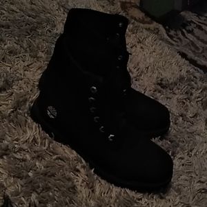 Timberland Shoes - Black timberlands Timberland Shoes - Black timberlands